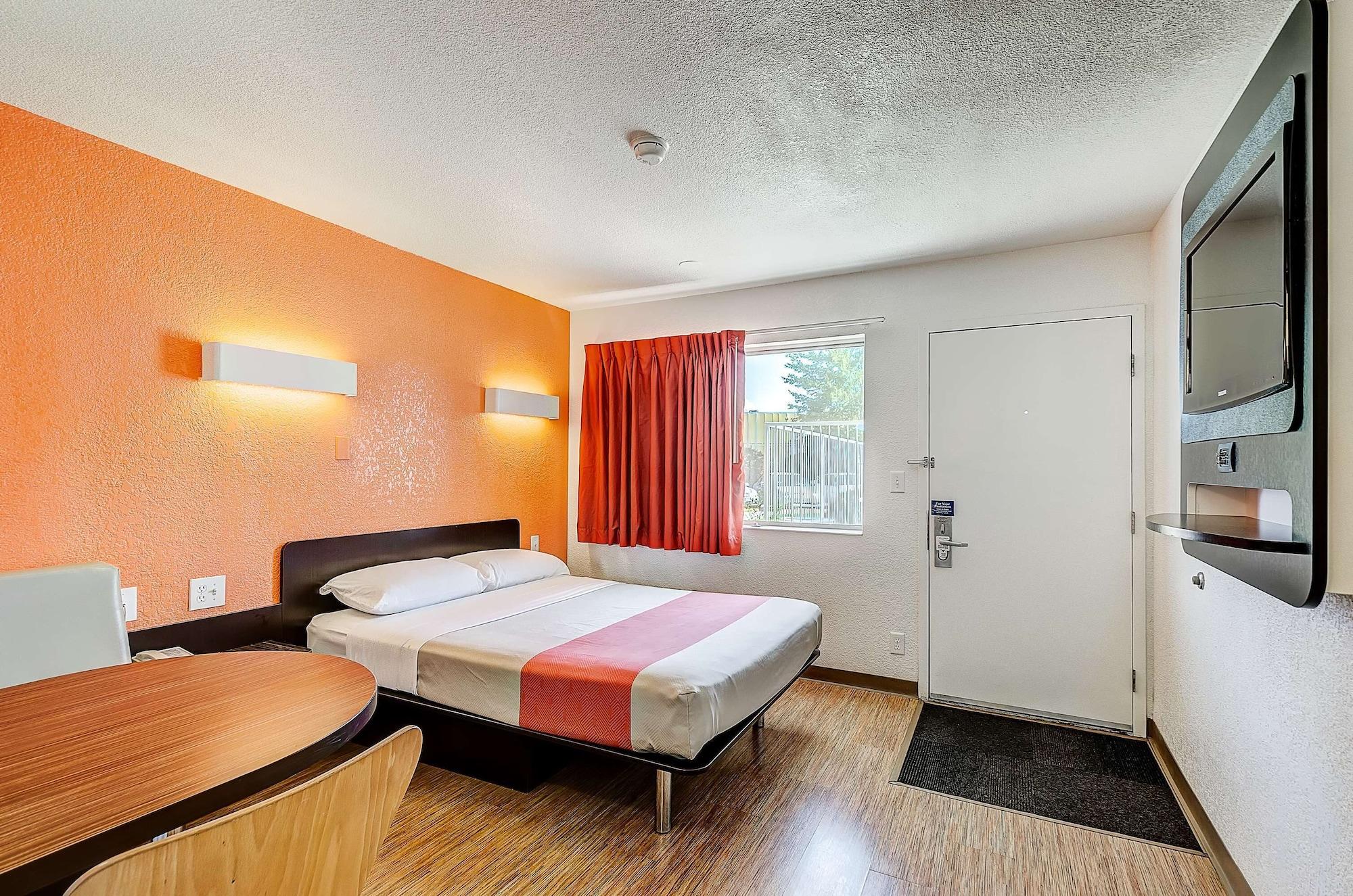 Park Inn By Radisson, Thornton Exterior foto